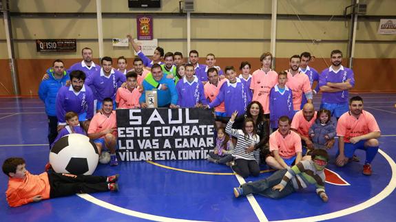 Villar de Mazarife viste de solidaridad