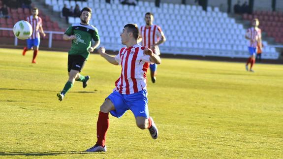 Aleixo rescata en el descuento a las águilas