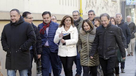 Susana Díaz escenifica su cercanía con sus dirigentes afines del PSOE de Castilla y León