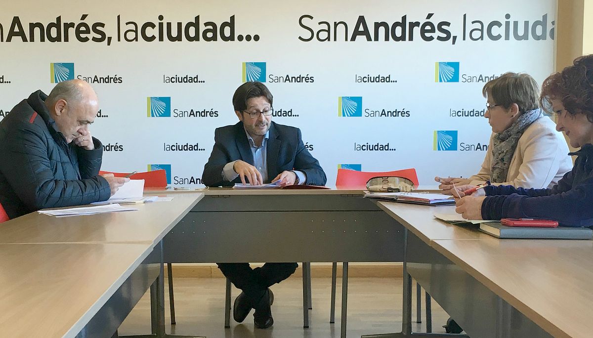 San Andrés estudia las propuestas de la oposición al presupuesto antes de remitirlo a Hacienda