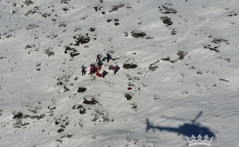 Rescatado un montañero herido tras sufrir una caída en el pico La Mojonera