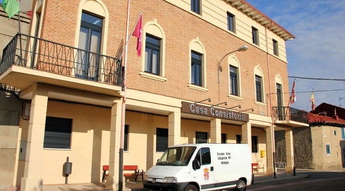 Villarejo de Órbigo aprueba impulsar la administración electrónica en busca de «agilidad y transparencia»