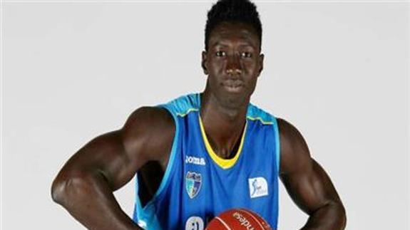 Niang refuerza a Agustinos
