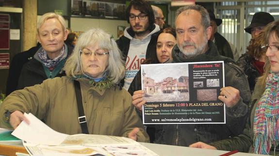 Advierten que el único proyecto vigente de la Plaza del Grano implica la repavimentación sobre una losa de hormigón