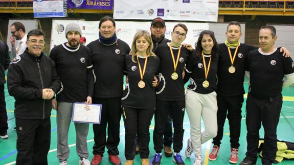 Tres oros y un bronce para el Club de Tiro con Arco de Ponferrada en el campeonato autonómico