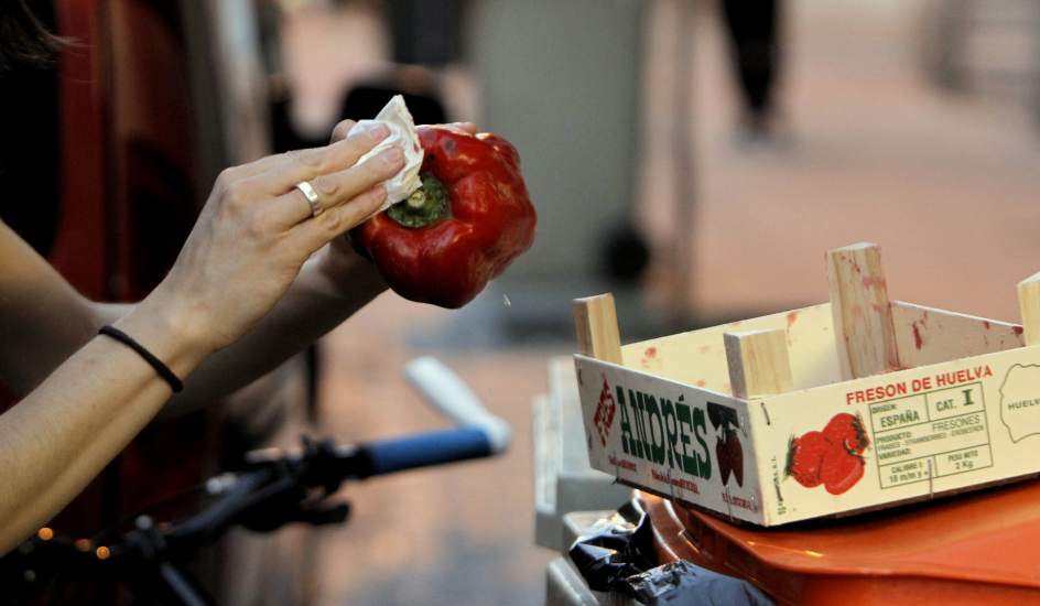 El Ayuntamiento de León busca la colaboración de supermercados y grandes superficies para recoger alimentos perecederos para familias necesitadas