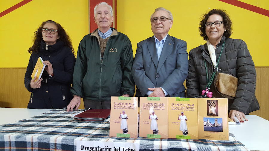 Fundaspe presenta el libro de José Rueda, cuyas ventas se entregan a Esclerosis Múltiple León