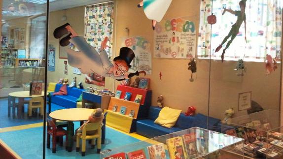 Las bibliotecas de León celebran el 'Viaje al país de los cuentos' durante la próxima semana