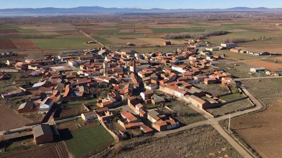 Bustillo del Páramo camina hacia proyectos de renovación en sus regadíos