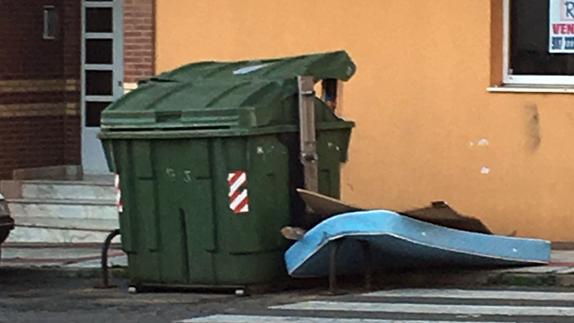 Villaquilambre propone sancionar con 12.000 euros a la empresa de limpieza Seralia por deficiencias en el servicio