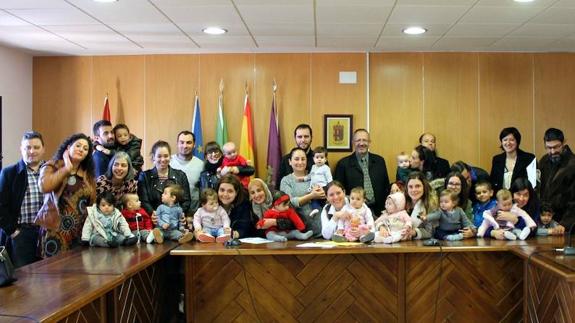 Villarejo de Órbigo entrega las primeras ayudas a la natalidad