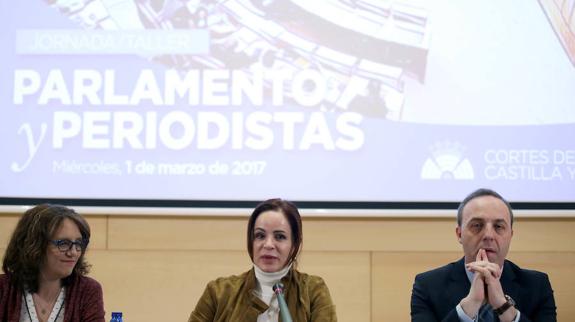 Letrados de las Cortes no ven la necesidad de una reforma del Reglamento, sino de «algún retoque»