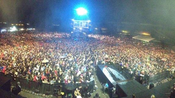 La promotora dará ‘explicaciones’ diez meses más tarde de las supuestas pérdidas de la gala contra el cáncer