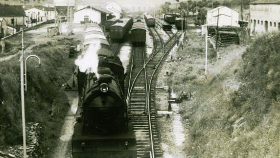 UPL apoya la reapertura del tren Ruta de la Plata en la manifestación de Cáceres