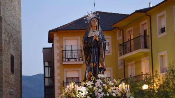 La Dolorosa inicia la Pasión