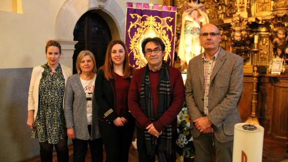 El valor del arte y los recuerdos de la infancia centran el emotivo pregón de la Semana Santa de Santa Marina del Rey