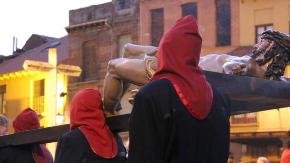 Redención ante el Vía Crucis