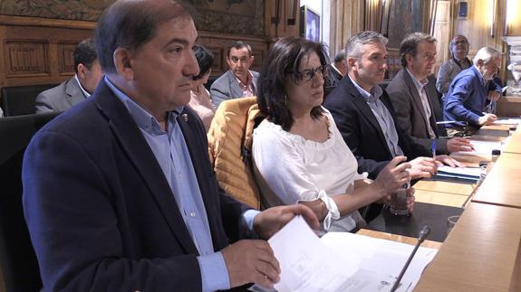 La Diputación saca adelante por unanimidad unos Planes Provinciales que llegan a más de 18 millones de euros