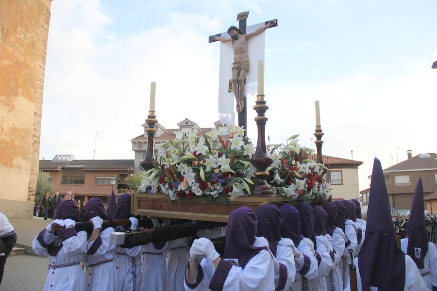 Santa Marina del Rey se vuelca con la tradición de sus días más grandes