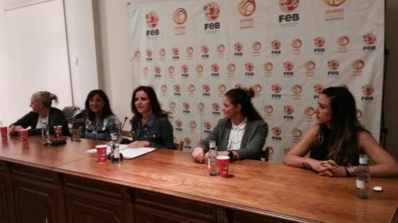 Las mujeres quieren su espacio
