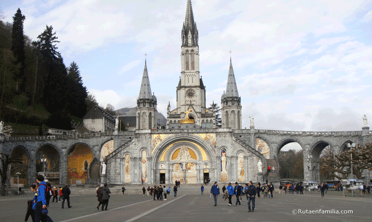 320 leoneses inician la XLIV peregrinación Diocesana con enfermos al Santuario de Lourdes