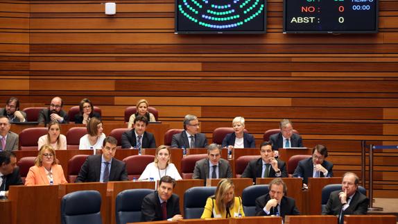 Las Cortes aprueban la mitad de leyes en dos años de hemiciclo más plural y sin mayoría del PP