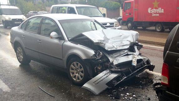 Dos heridos tras un accidente múltiple en La Virgen con cuatro vehículos implicados