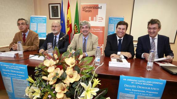 Antes de que reine el silencio