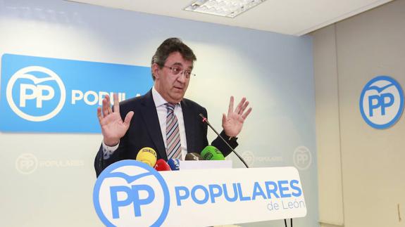 Majo suma a Gavilanes en una vicesecretaría y asegura que desde el PP regional «se ha puesto paz donde ya la había»