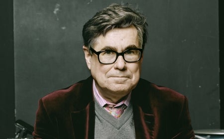 El prestigioso cineasta Bruce Elder acude el sábado a Musac para una sesión de cine y diálogo