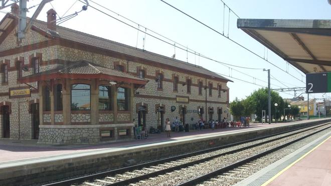 El Gobierno no eliminará personal en las estaciones de tren de Astorga y Sahagún