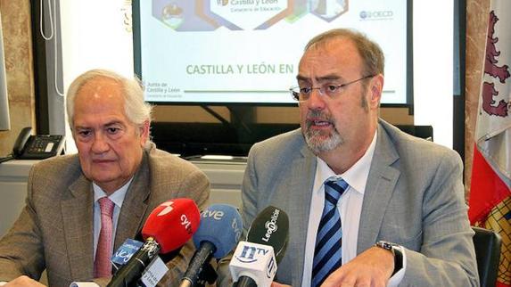 Educación suspende provisionalmente a una secretaria de un instituto del Bierzo por hechos graves