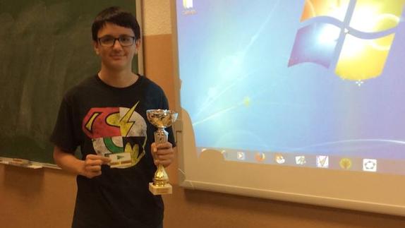 Un alumno del IES Legio VII gana el primer Premio a Nivel Nacional en el Canguro Matemático